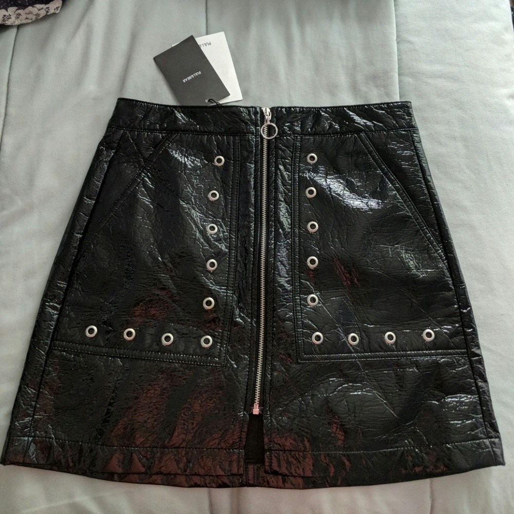 NWOT Black faux vinyl leather skirt